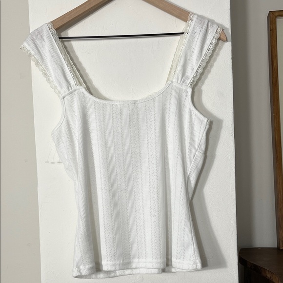 Mine White Lace Strap Tank Top - Picture 4 of 7